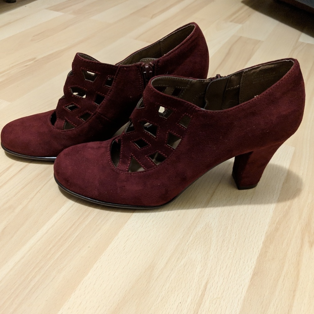 Suede Aerosoles Heels